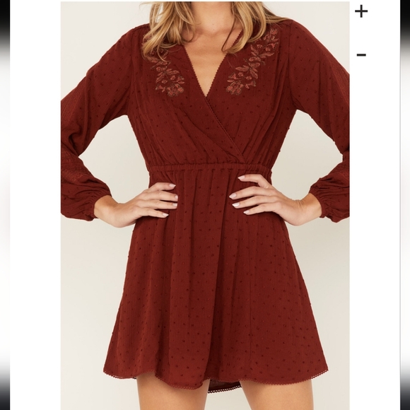 Idyllwind Women's Floral Embroidered Swiss Dot Wrap Dress - Picture 3 of 4